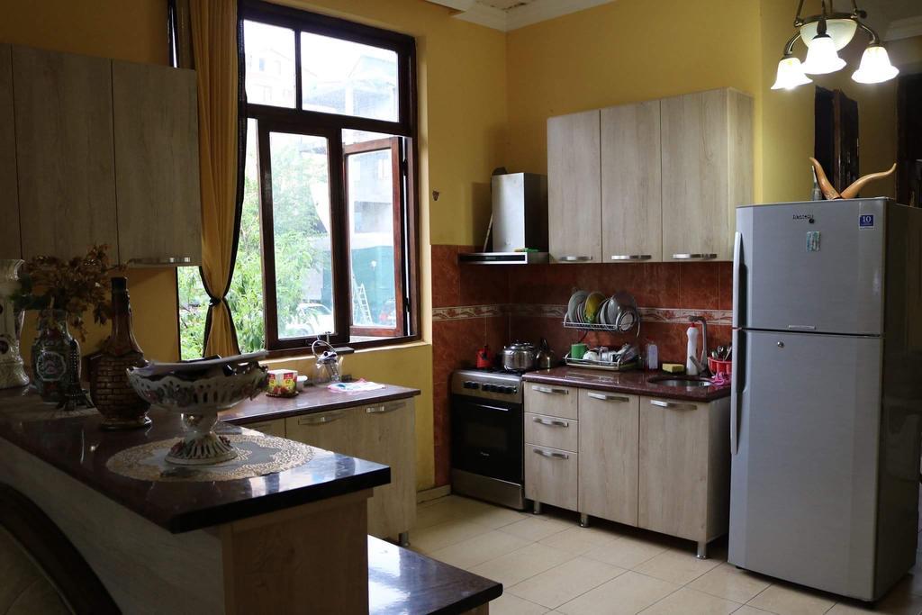 Guest House Barbi Kobuleti Esterno foto